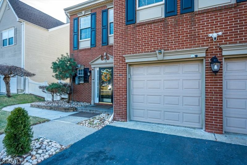 Attached, Exterior, Facade, Brick Facade, Rowhouse