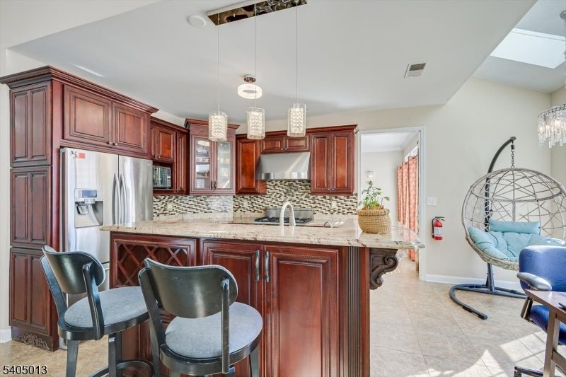 Interior, Kitchen, Pendant Lights, Stainless Steel Appliances