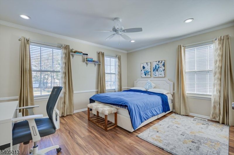 Bedroom, Interior, Recessed Lighting, Wood Texture Flooring