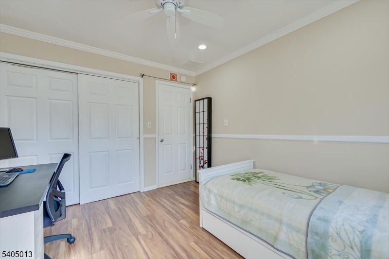 Bedroom, Home Office, Interior, Recessed Lighting, Wood Texture Flooring