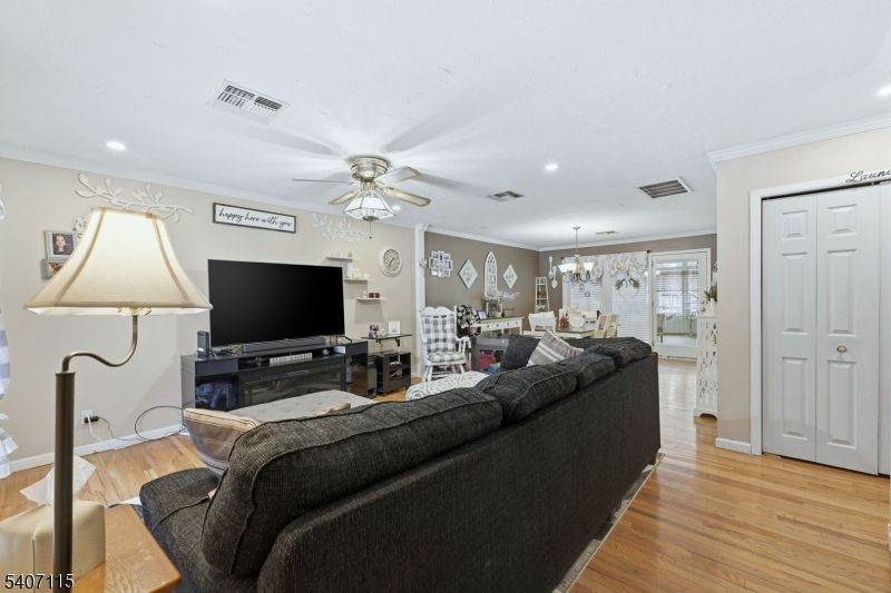 Chandelier, Dining room, Interior, Living room, Recessed Lighting, Wood Texture Flooring