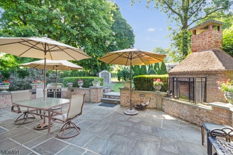 Backyard, Exterior, Fireplace, Outdoor Kitchen