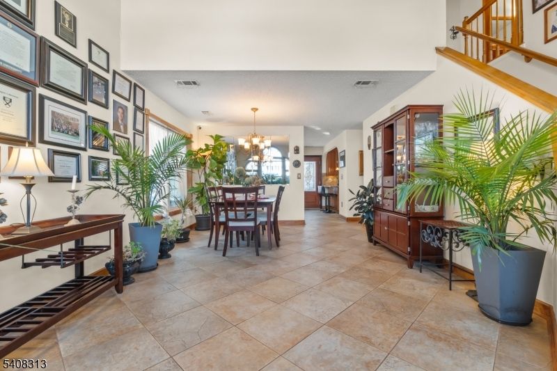 Chandelier, Dining room, Interior, Recessed Lighting