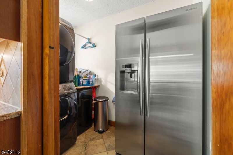 Interior, Kitchen, Stainless Steel Appliances, Washer