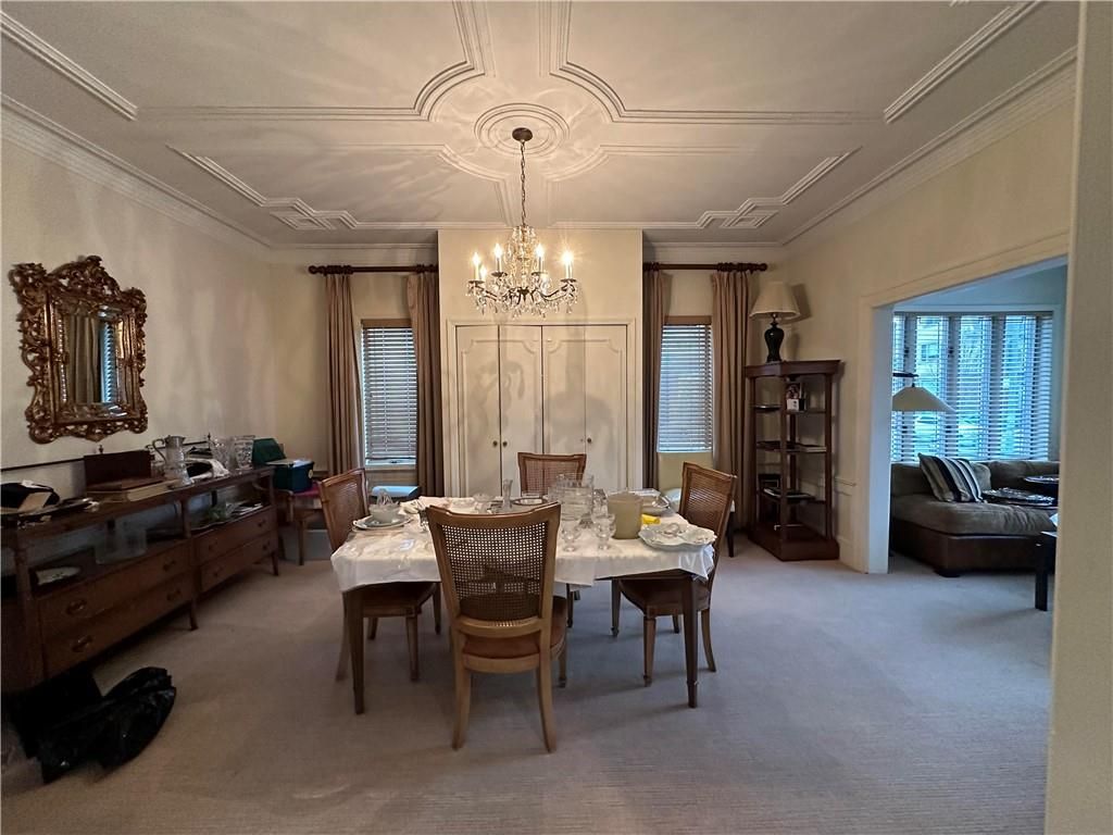 Chandelier, Dining room, Interior