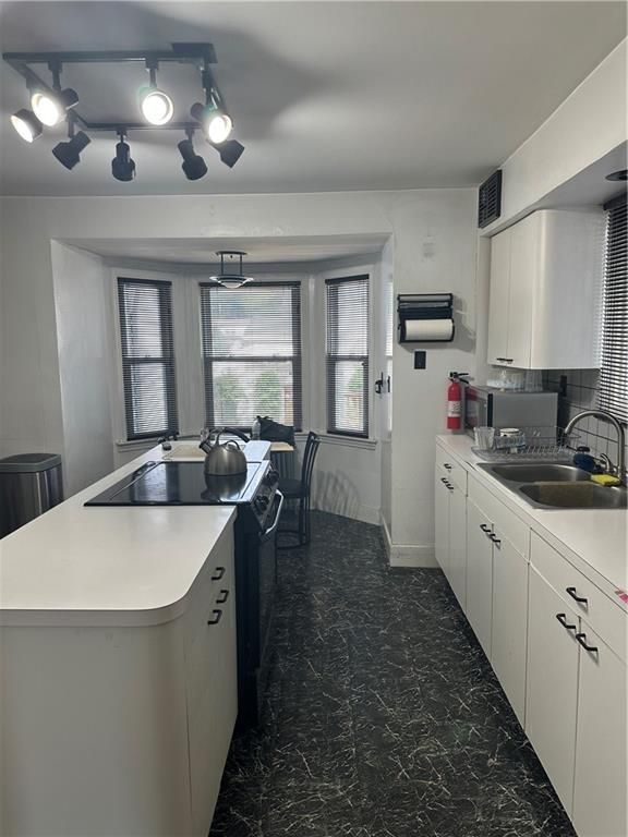 Dining room, Interior, Kitchen, Marble