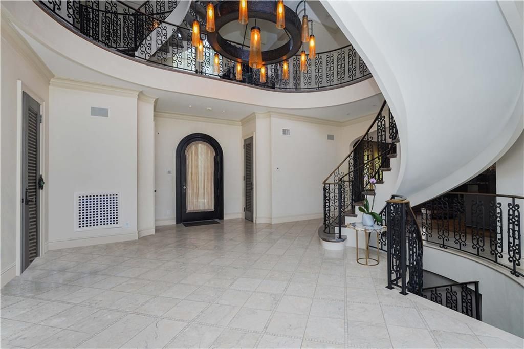 Chandelier, Interior, Recessed Lighting