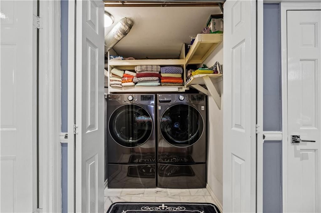 Interior, Utility Closets, Washer