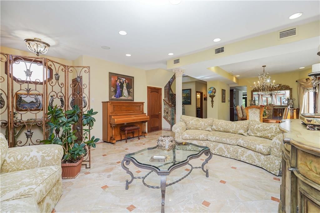 Chandelier, Interior, Living room, Piano, Recessed Lighting