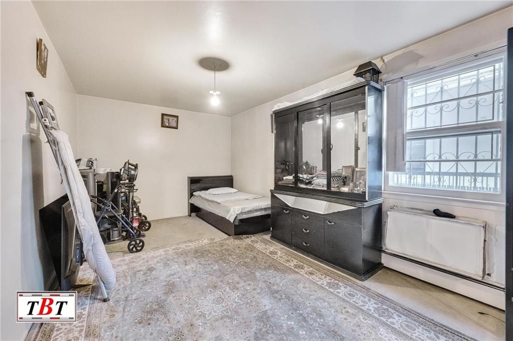 Bedroom, Interior, Pendant Lights
