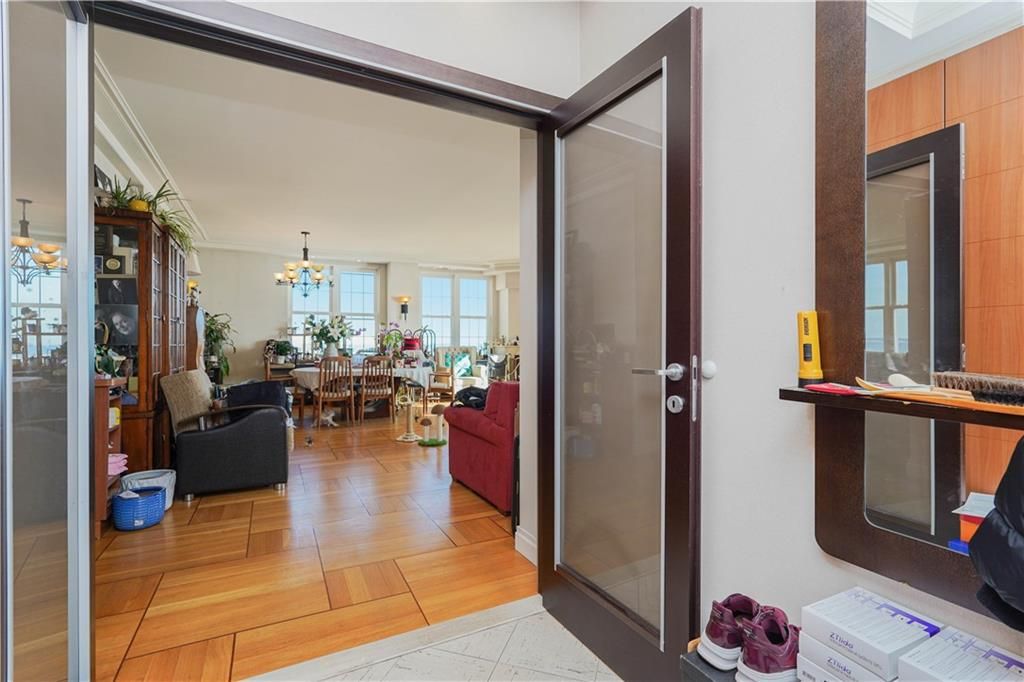 Chandelier, Dining room, Interior, Living room, Wood Texture Flooring