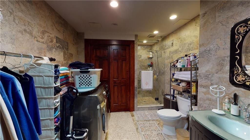 Bathroom, Interior, Recessed Lighting, Stone Walls