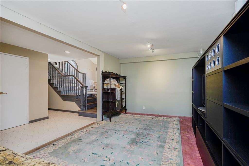 Interior, Recessed Lighting