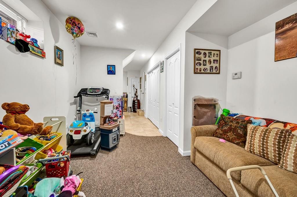 Interior, Recessed Lighting