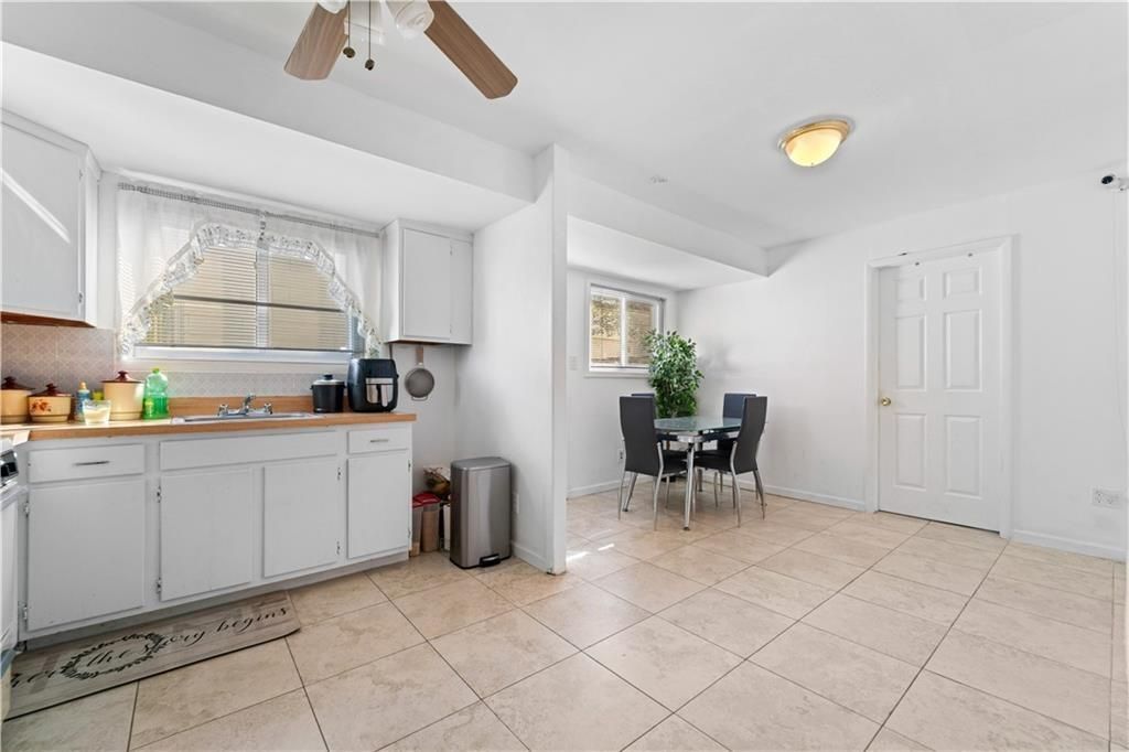 Dining room, Interior, Kitchen