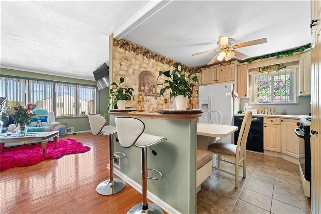 Dining room, Interior, Kitchen