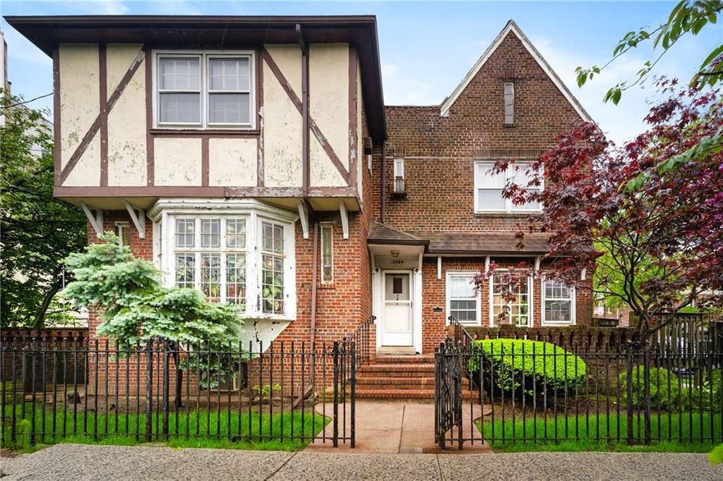 Exterior, Facade, Brick Facade, Tudor Revival