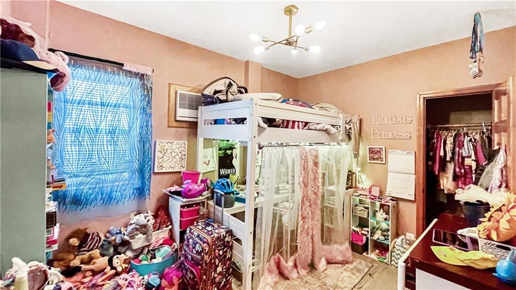 Interior, Pendant Lights