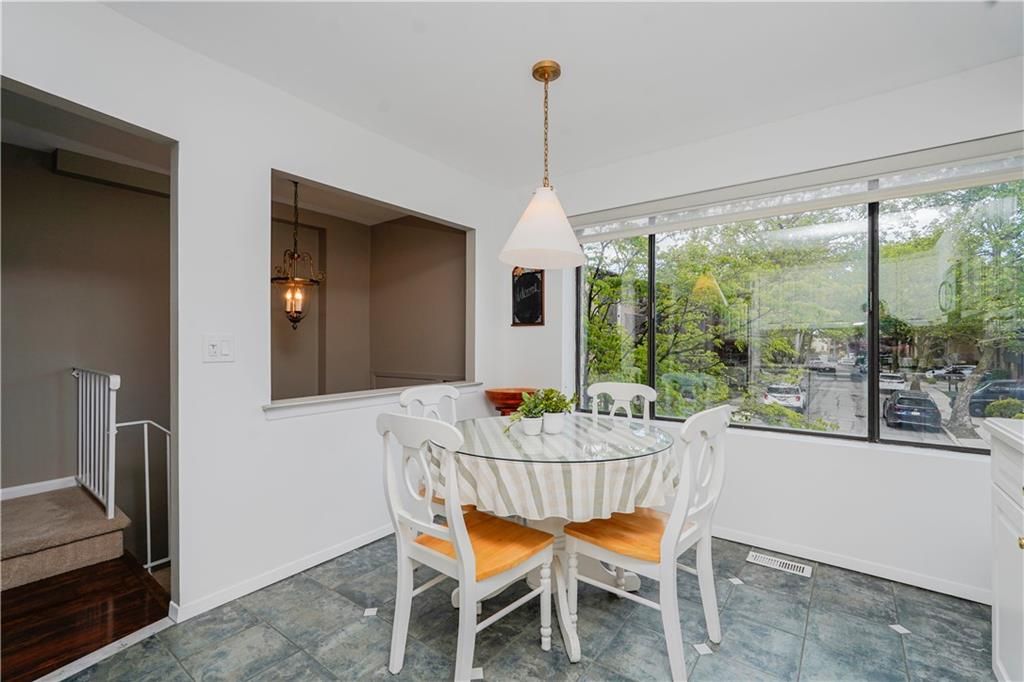 Dining room, Interior, Pendant Lights