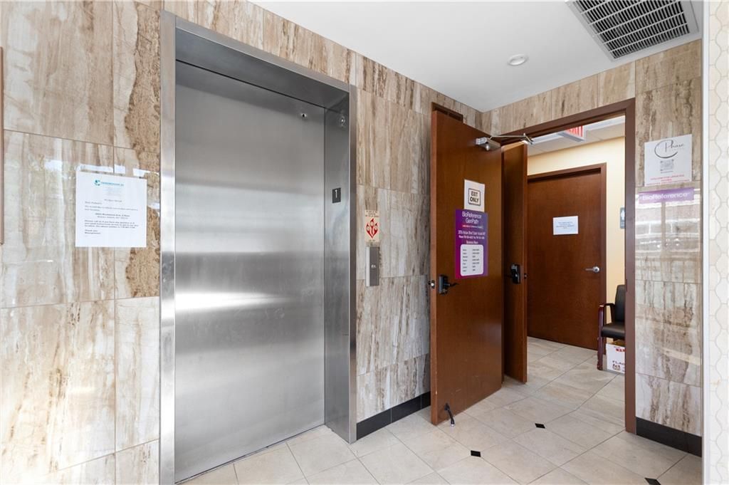Elevator, Interior, Recessed Lighting