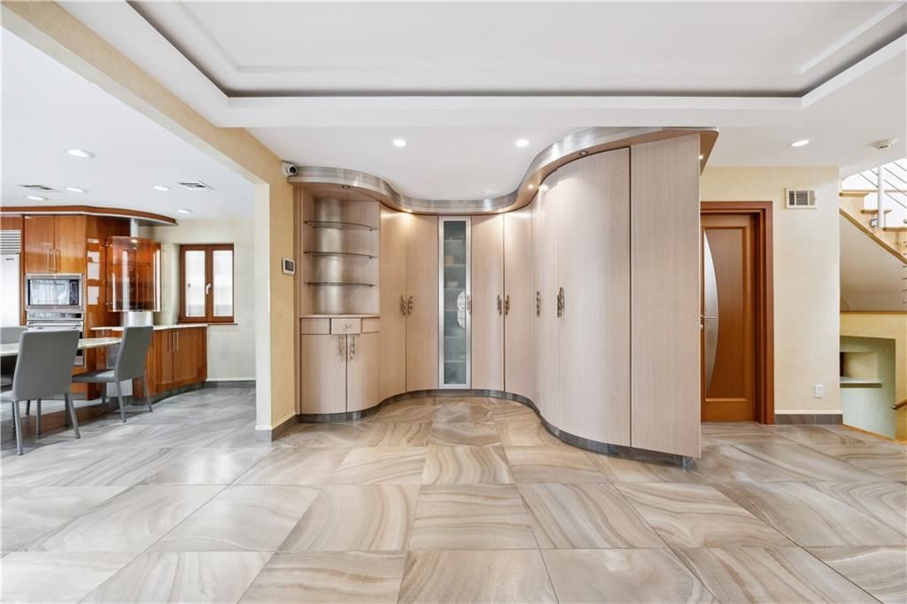 Dining room, Interior, Kitchen, Recessed Lighting
