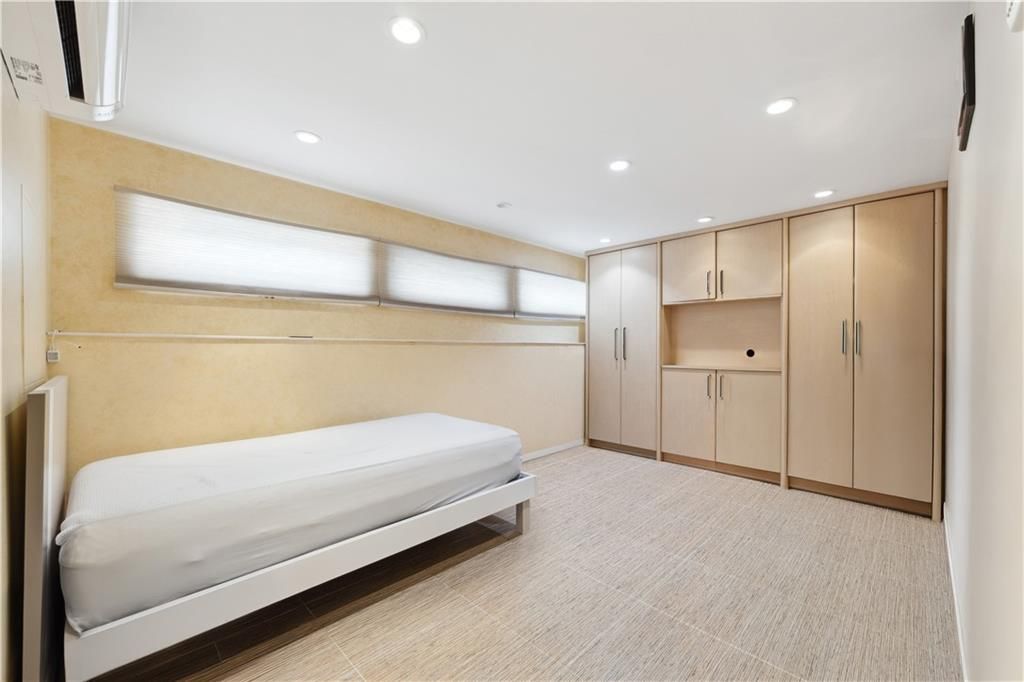 Elevator, Interior, Recessed Lighting