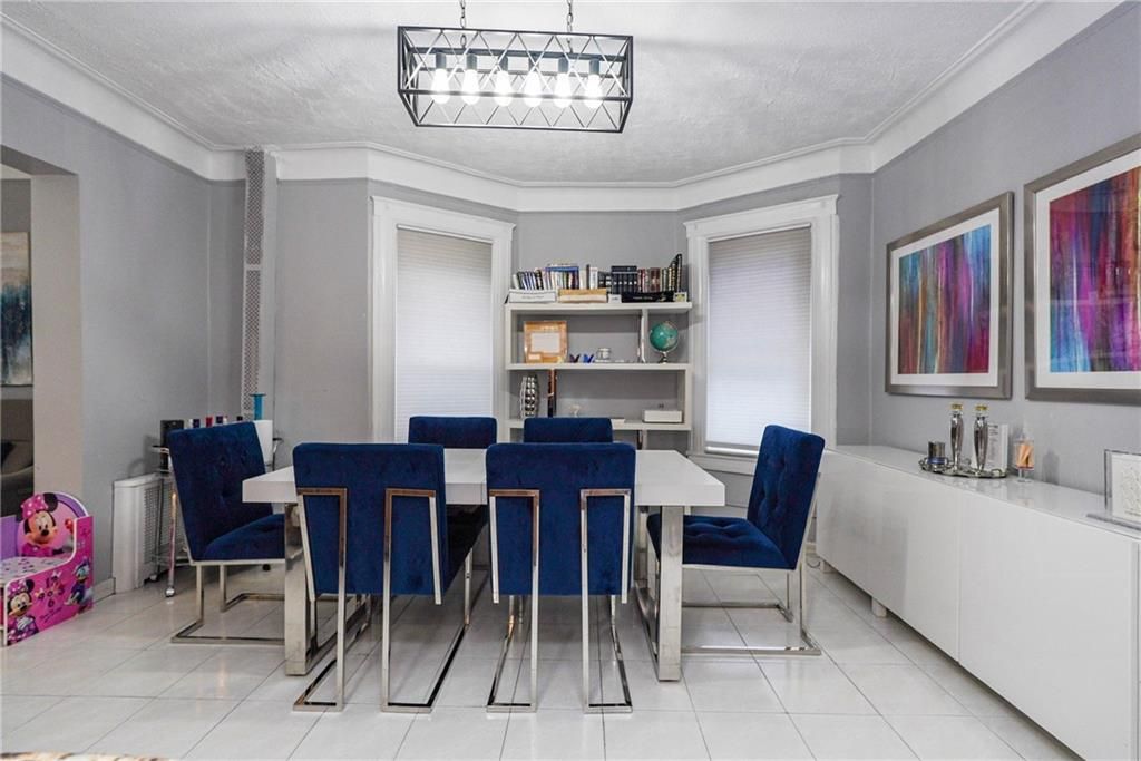 Dining room, Interior