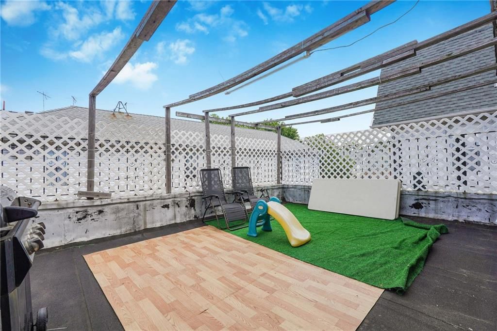 Exterior, Playground