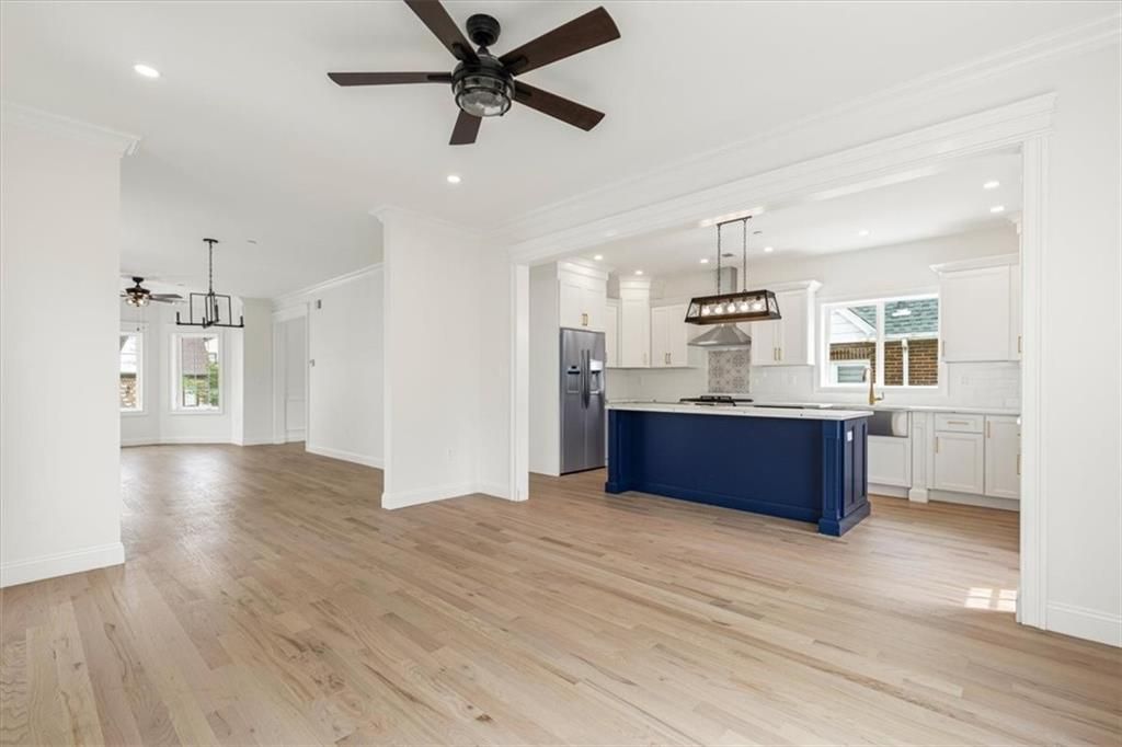 Interior, Kitchen, Pendant Lights, Recessed Lighting, Wood Texture Flooring
