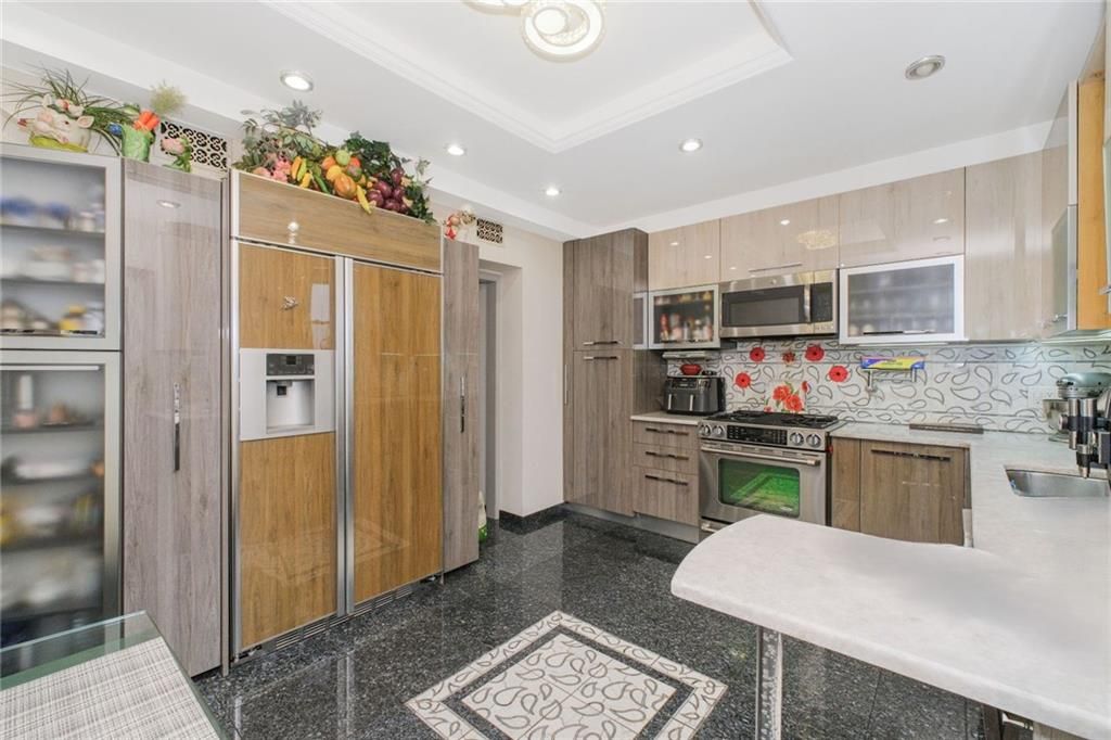 Interior, Kitchen, Recessed Lighting, Stainless Steel Appliances