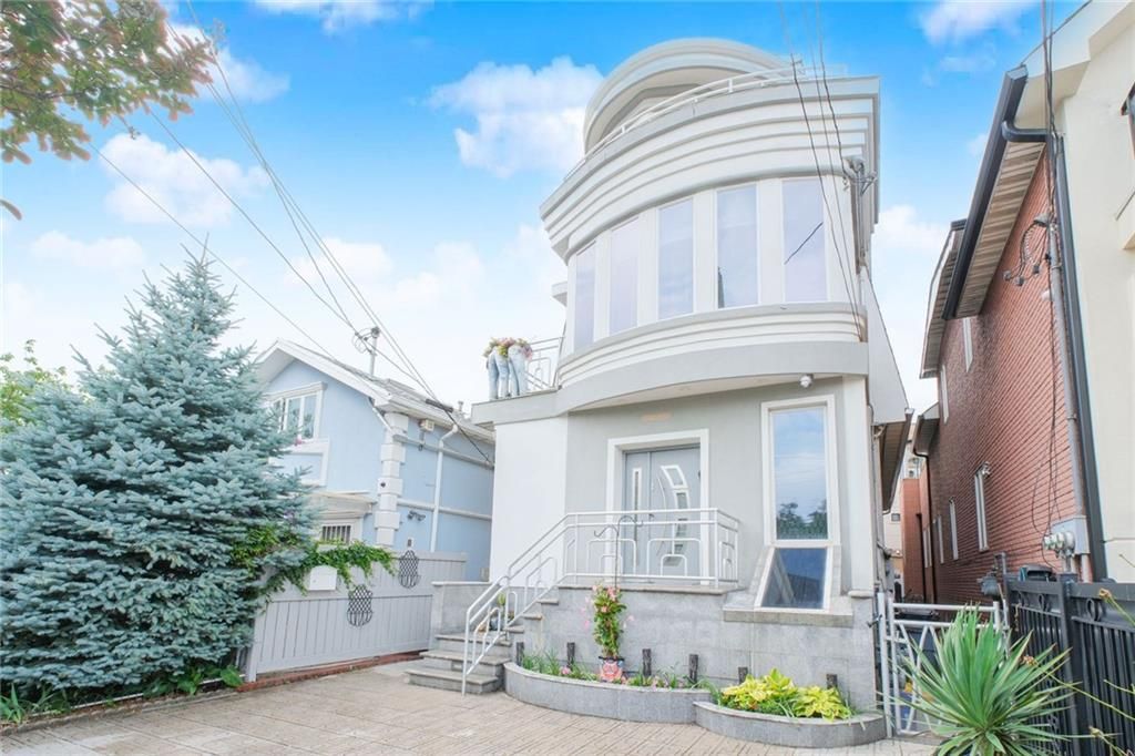 Exterior, Facade, Brick Facade, None