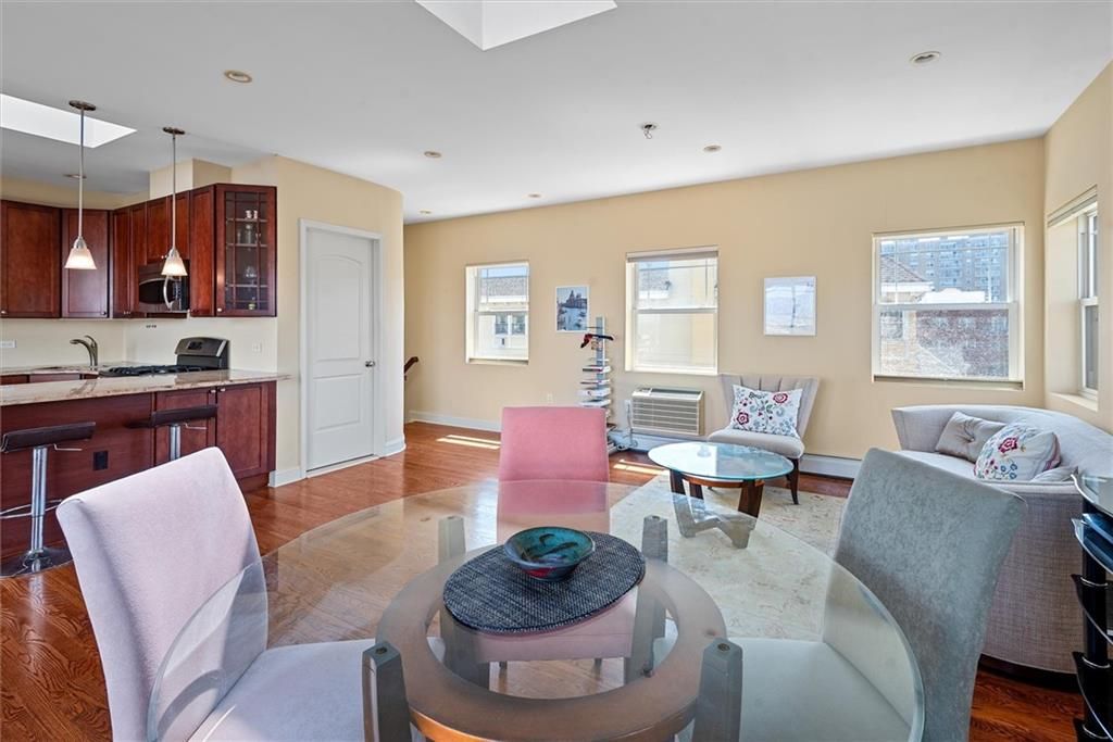 Dining room, Interior, Kitchen, Living room, Pendant Lights, Recessed Lighting, Wood Texture Flooring