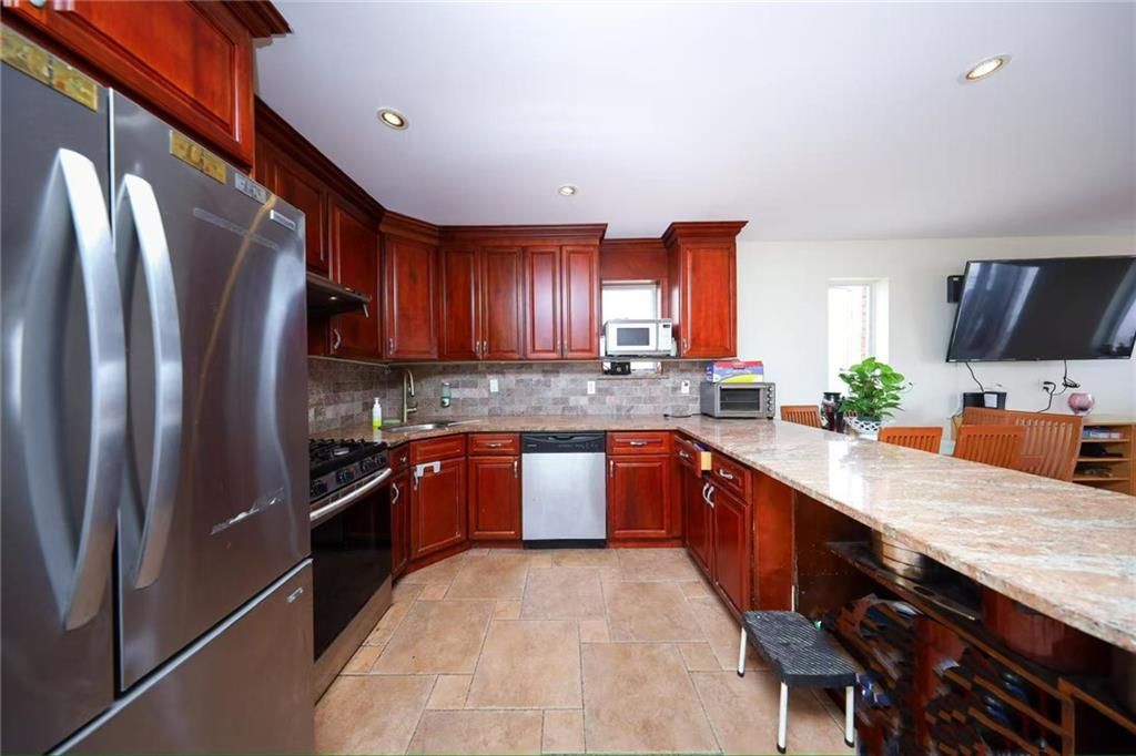 Interior, Kitchen, Recessed Lighting