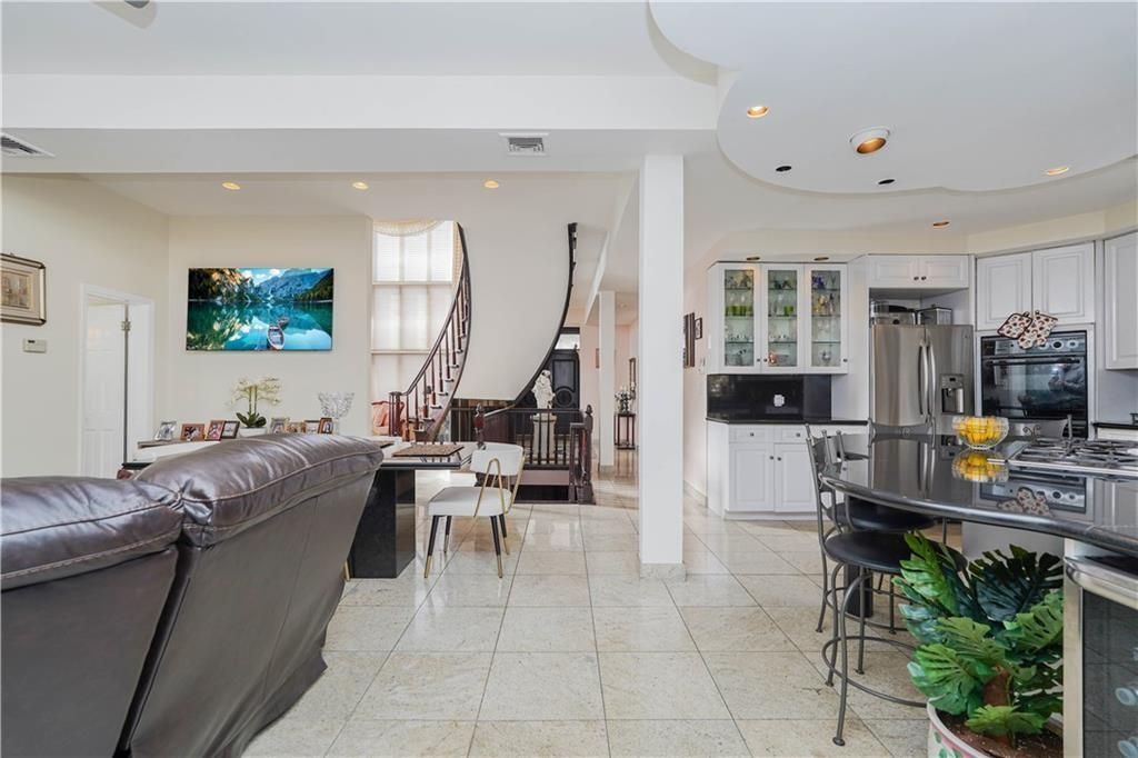Dining room, Interior, Kitchen, Living room, Recessed Lighting, Stainless Steel Appliances