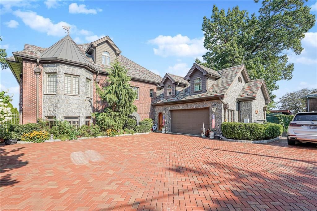 Attached, Exterior, Facade, Brick Facade, Tudor Revival