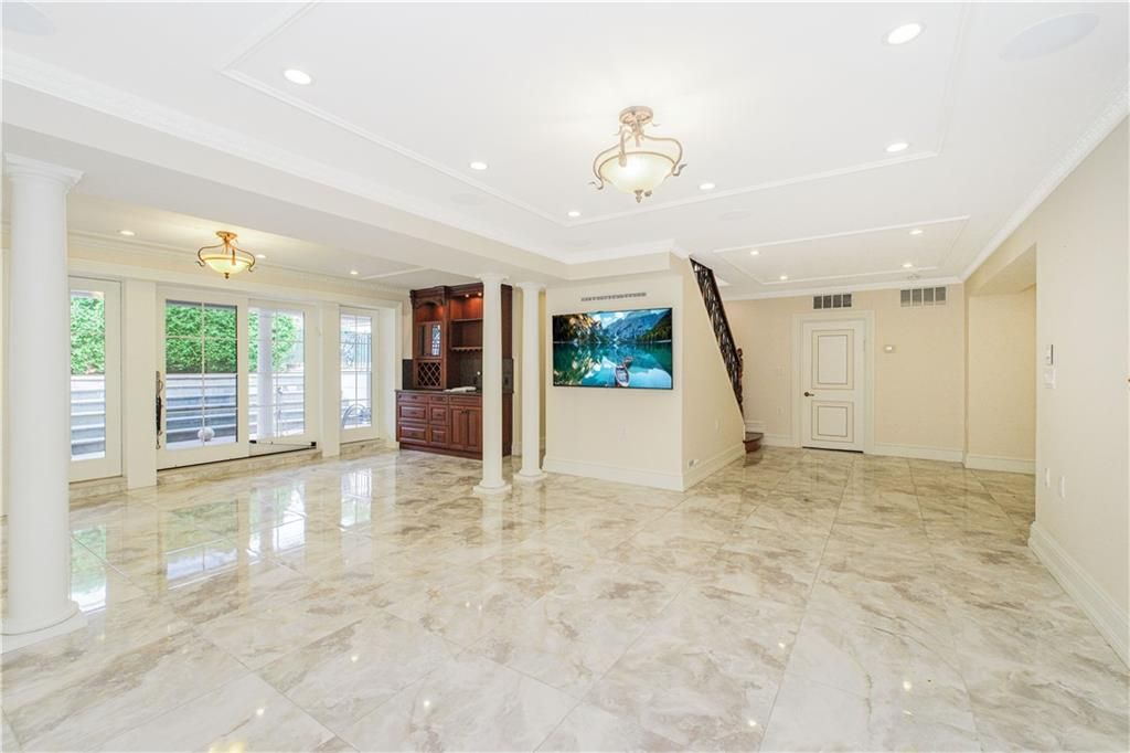 Interior, Recessed Lighting