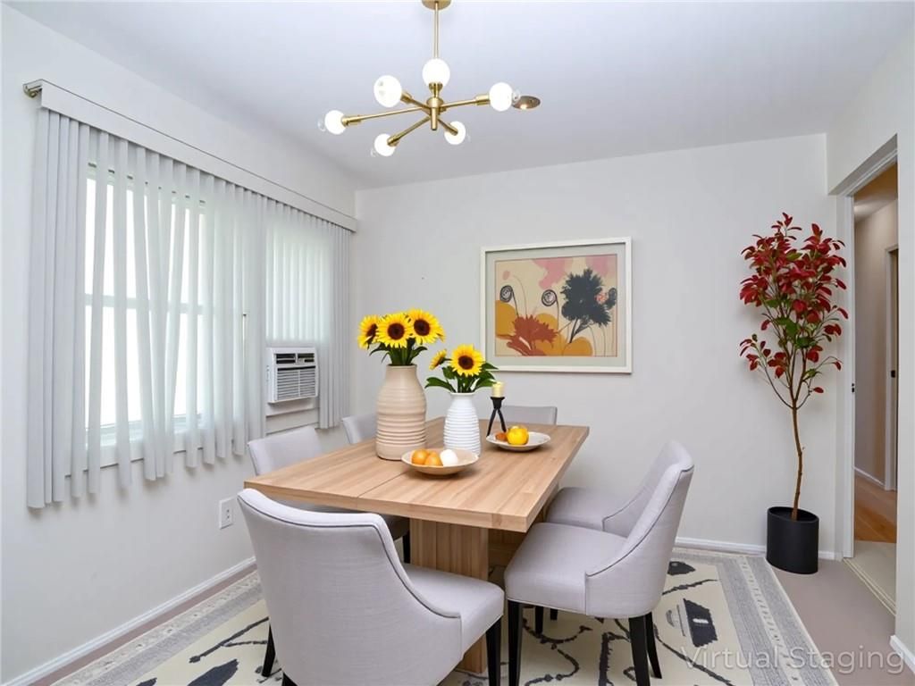 Dining room, Interior, Pendant Lights