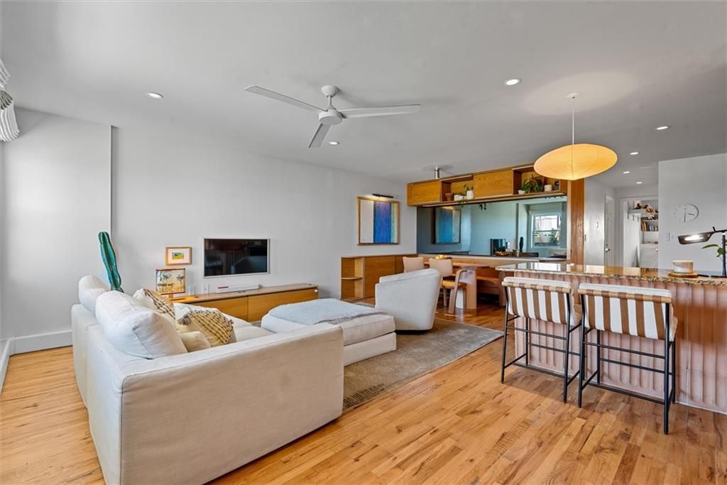 Dining room, Interior, Living room, Recessed Lighting, Wood Texture Flooring