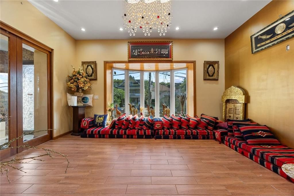 Chandelier, Interior, Living room, Recessed Lighting, Wood Texture Flooring