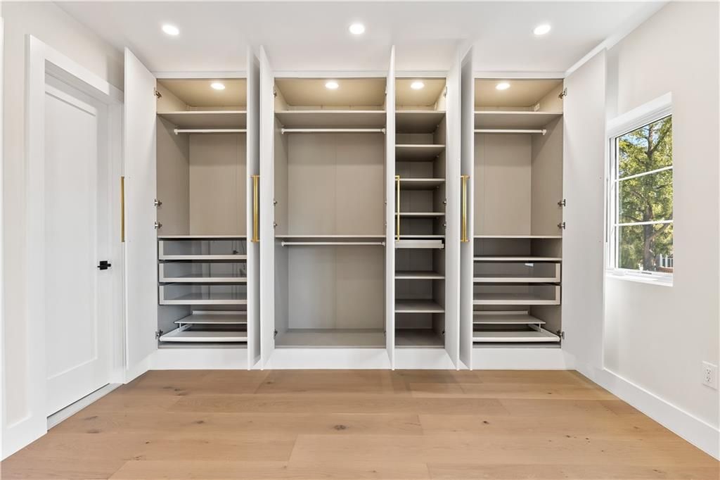 Interior, Recessed Lighting, Walk-in Closets, Wood Texture Flooring