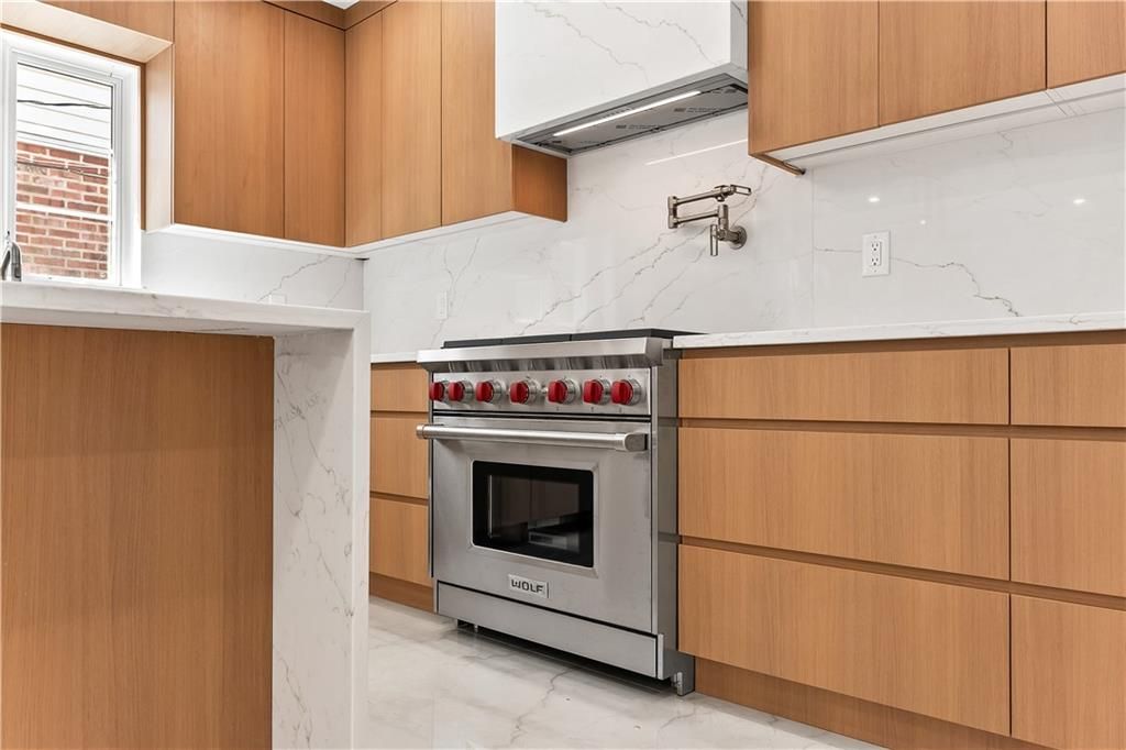 Interior, Kitchen, Marble, Marble Walls, Stainless Steel Appliances