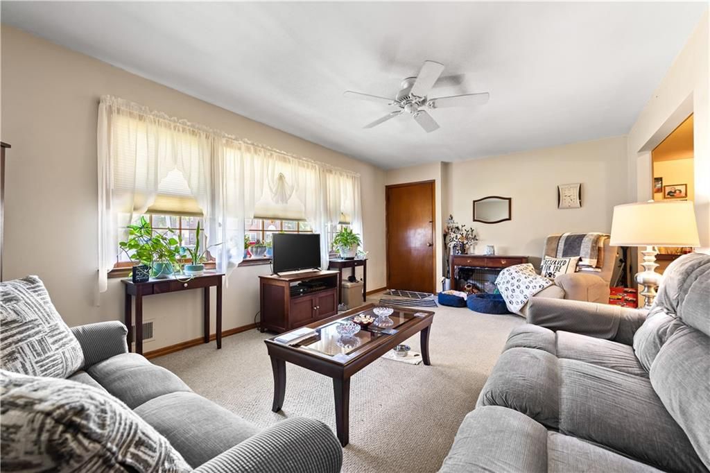 Interior, Living room