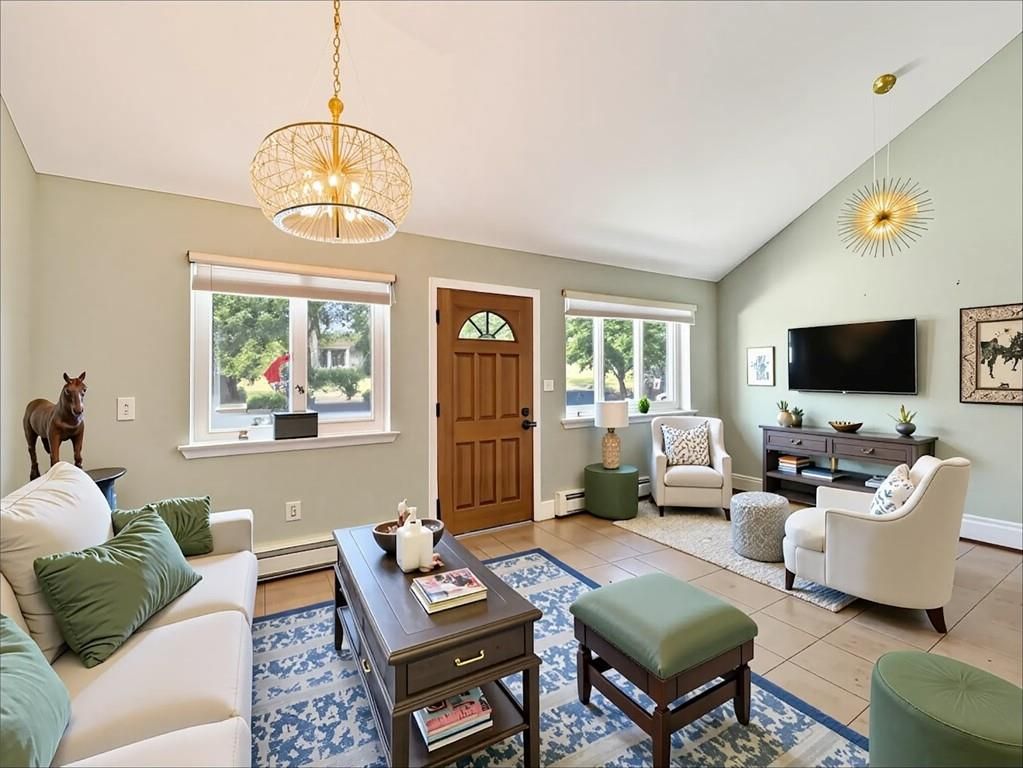 Interior, Living room, Pendant Lights