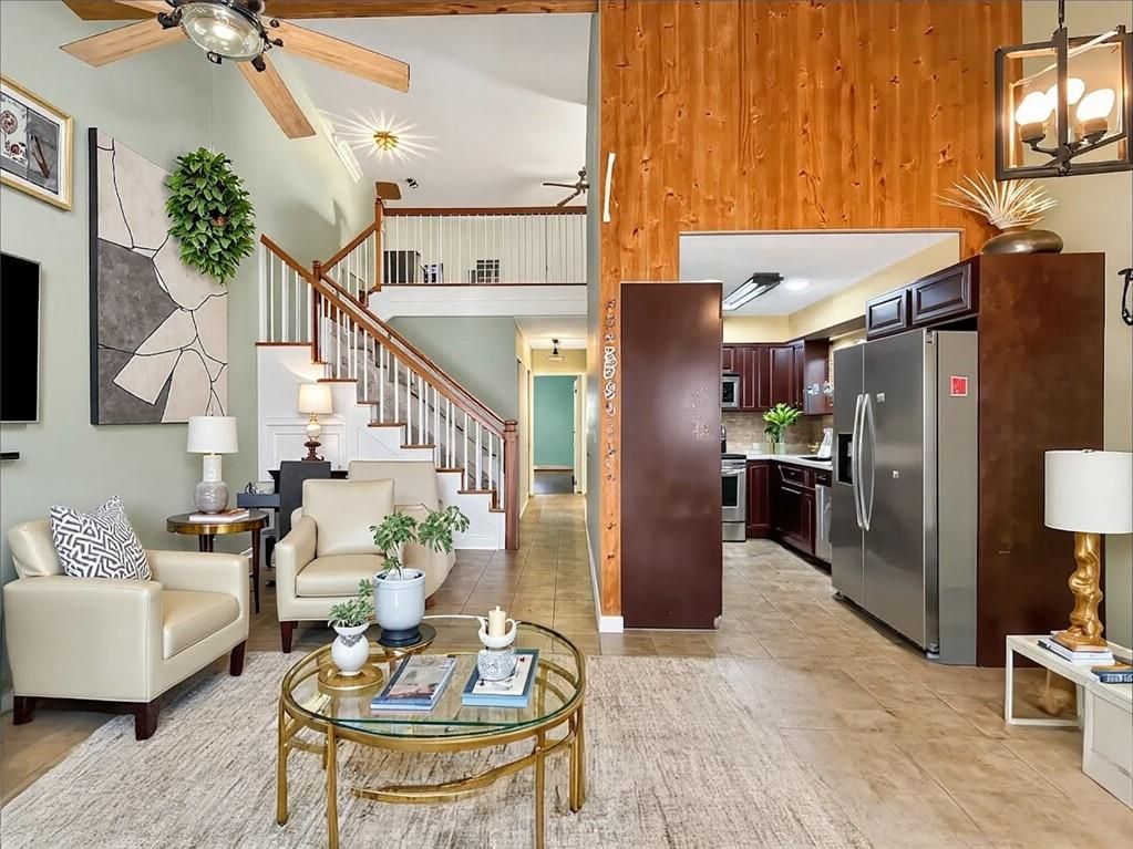 Interior, Kitchen, Living room, Pendant Lights, Wooden Walls