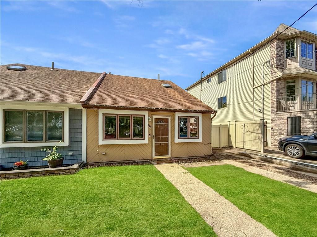 Backyard, Exterior, Facade, Cape Cod