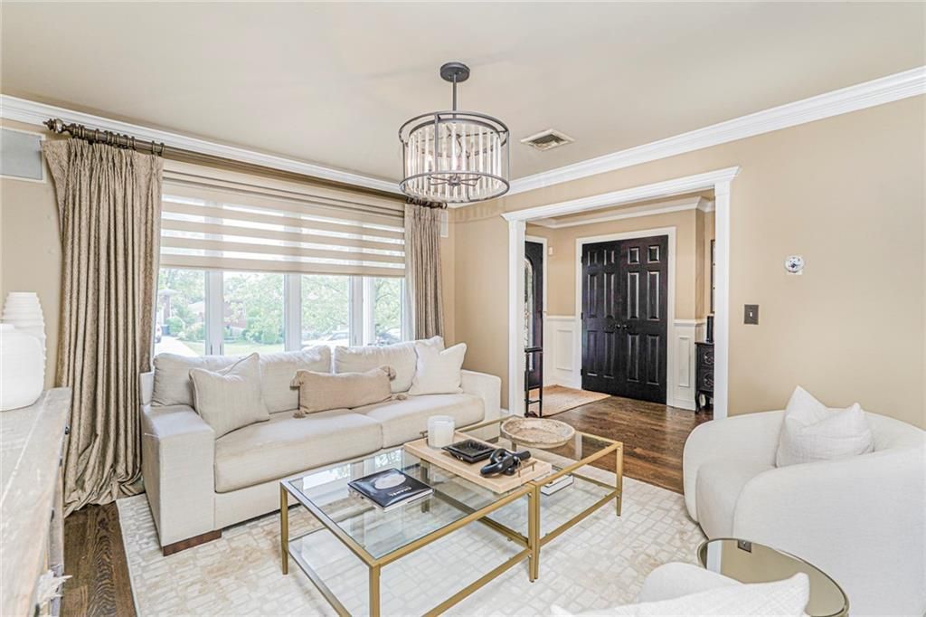 Chandelier, Interior, Living room, Wood Texture Flooring