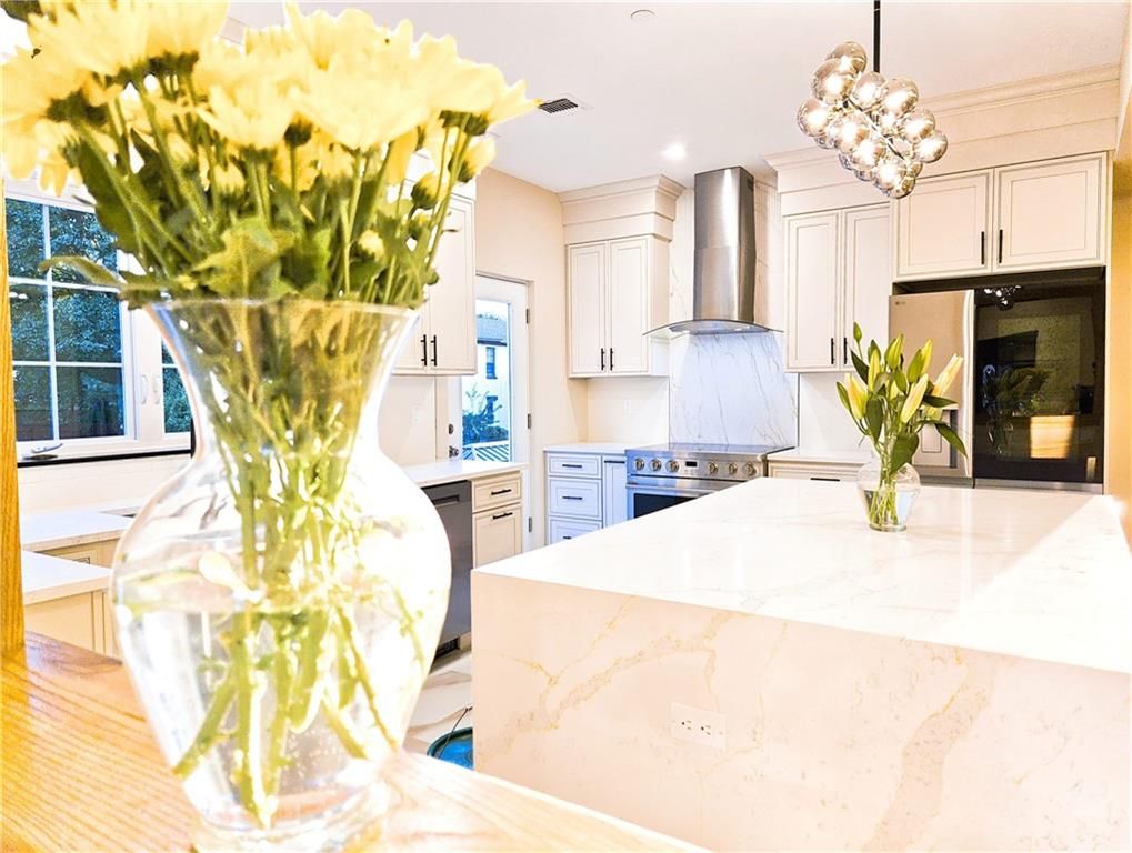 Interior, Kitchen, Pendant Lights, Recessed Lighting