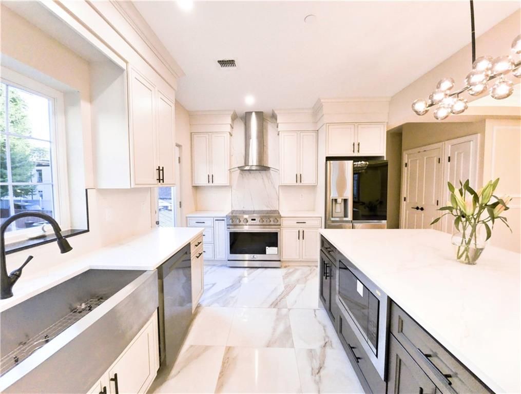 Interior, Kitchen, Marble, Recessed Lighting, Stainless Steel Appliances