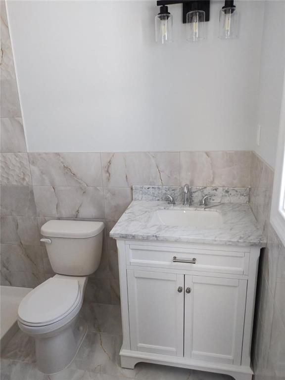 Bathroom, Interior, Marble, Marble Walls