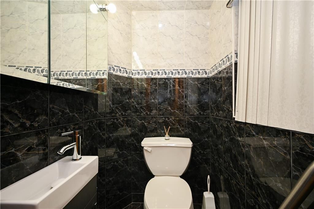 Bathroom, Interior, Marble Walls